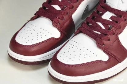 553558-615 1 White Jordan Low Bordeaux 1121